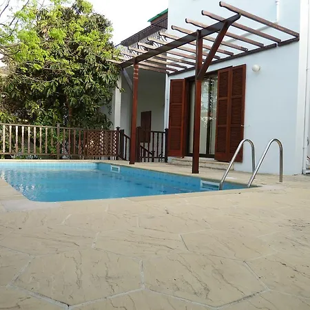 Hidden Garden Villa