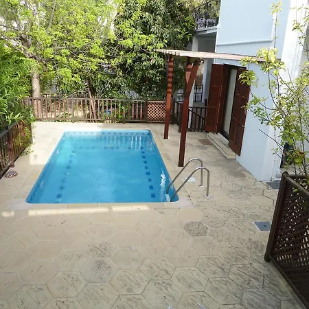 Hidden Garden * Girne