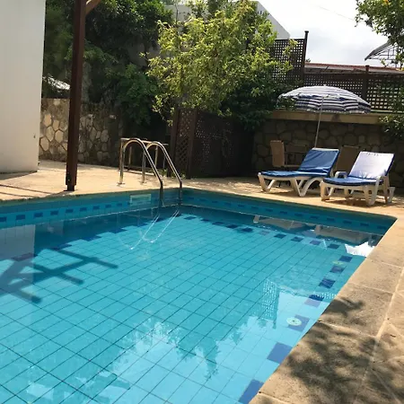 Villa Hidden Garden Kyrenia (Northern Cyprus)
